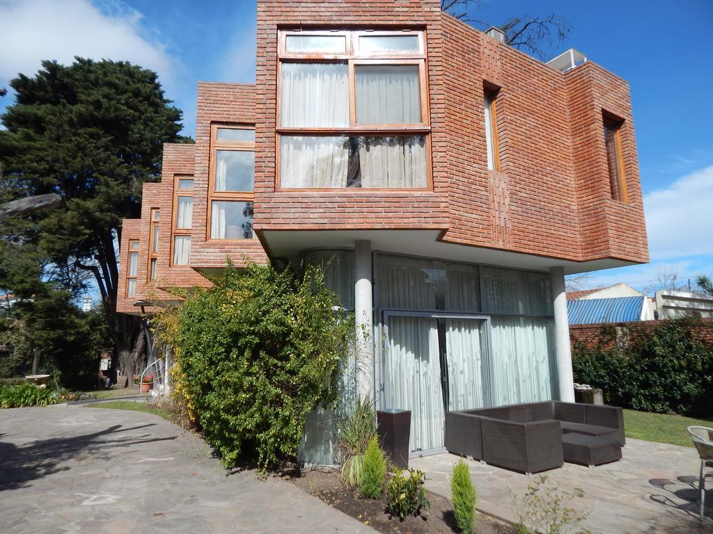 Hotel Aeropuerto Ezeiza Casa De Mr Monte Grande Εξωτερικό φωτογραφία