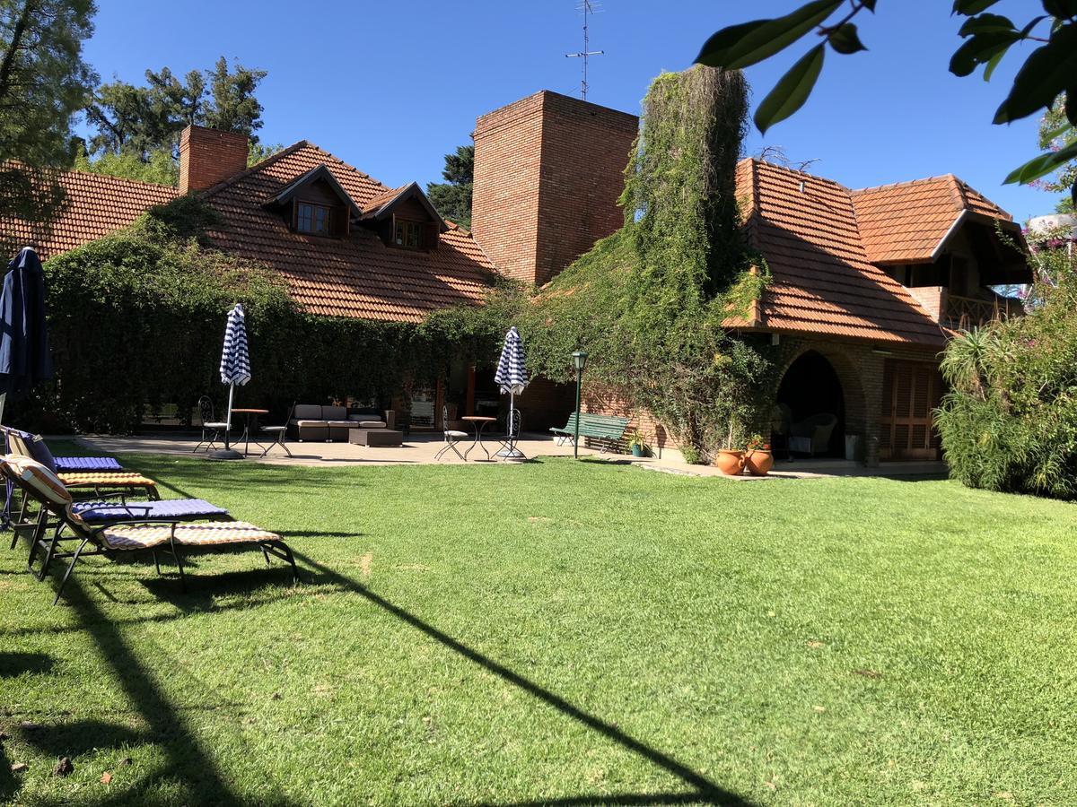 Hotel Aeropuerto Ezeiza Casa De Mr Monte Grande Εξωτερικό φωτογραφία