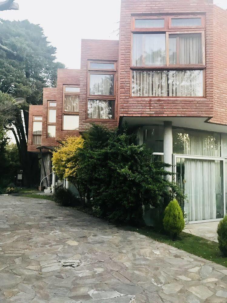 Hotel Aeropuerto Ezeiza Casa De Mr Monte Grande Εξωτερικό φωτογραφία